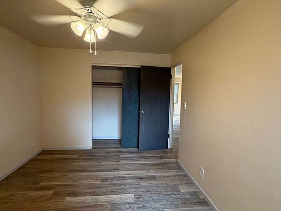 5th image of 3309 E Edgemere Dr APT 1