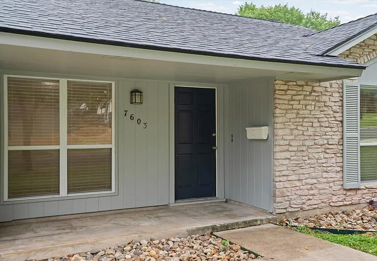 7603 Brookhollow Cv — Photo 2