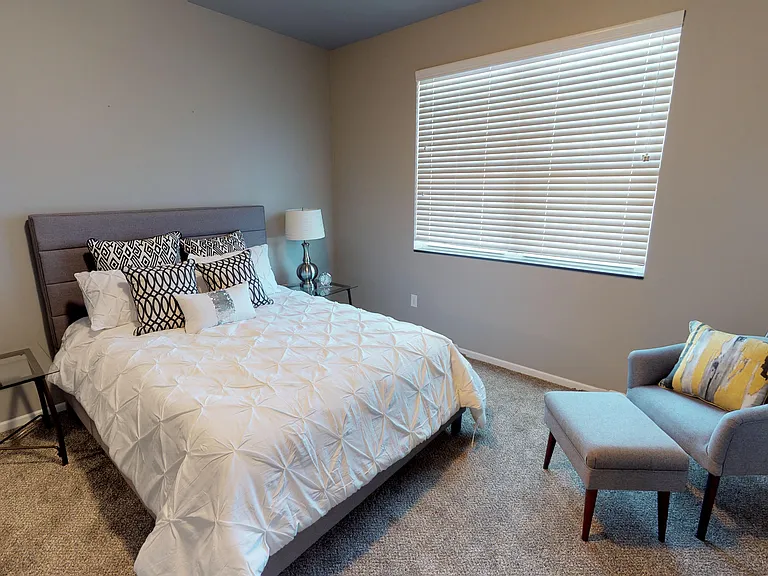 Cascades Townhomes — Photo 7