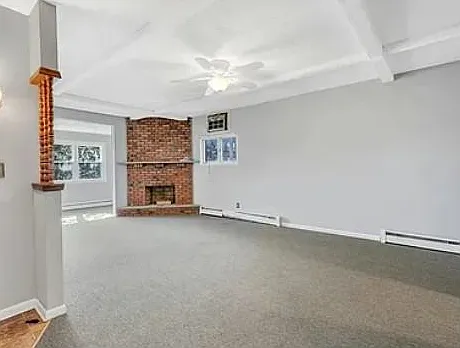3 bed, 2.0 bath, 1800 sqft, $3,800 — Photo 1