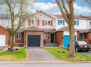 66 Kimbolton Cres, Ottawa, ON K2K 2S4