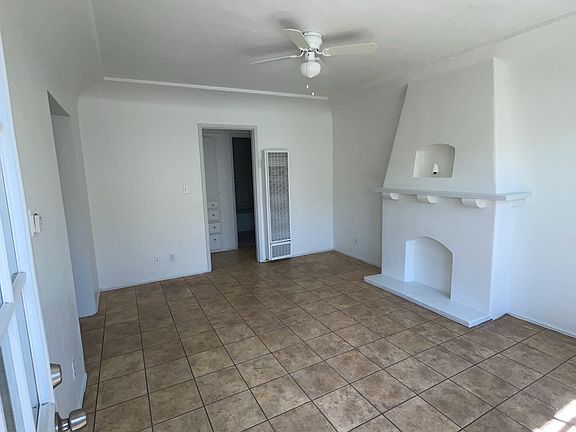 2nd image of 438 1/2 Walnut Ave #11205631