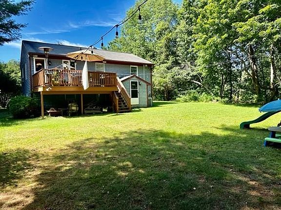 5th image of 99 Spencer Ct