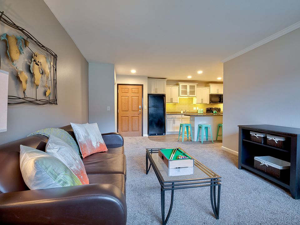 1st image of 2950 Whitehall Dr #4397603