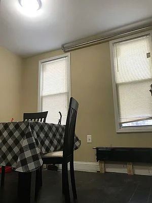 Rented by Virtual Real Estate | media 4