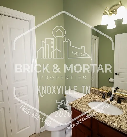 613 Chapel Point Ln — Photo 15