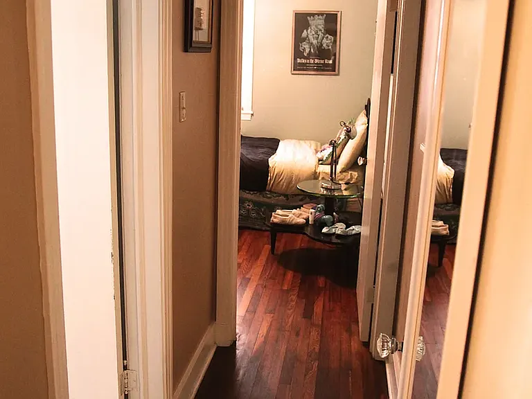 2470 Dauphine St #B — Photo 15