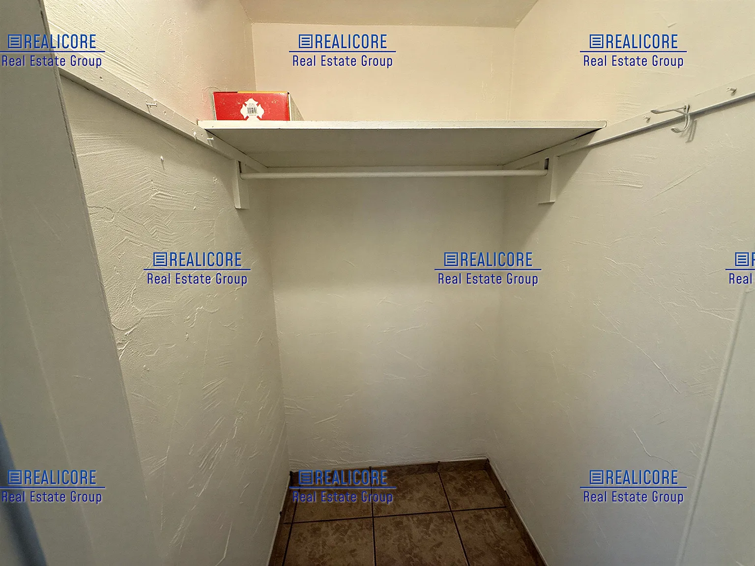 1 bed, 700 sqft, $1,695 — Photo 4