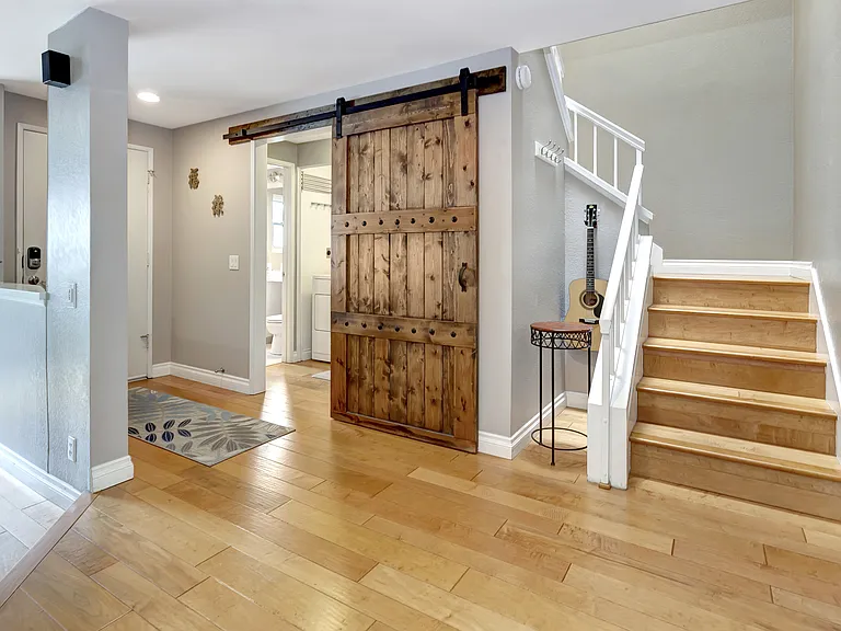 3 Holly Hill Ln — Photo 6