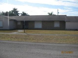 90 NW 22nd St, Homestead, FL 33030