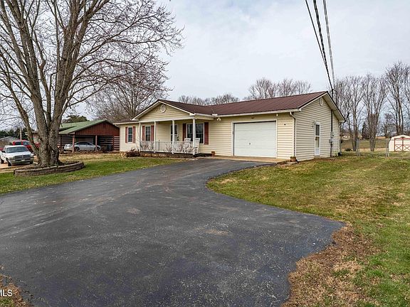 3rd image of 605 Old Snapps Ferry Rd