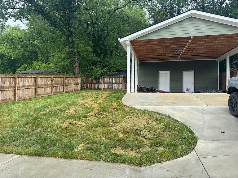 2903 Berkley Dr — Photo 17