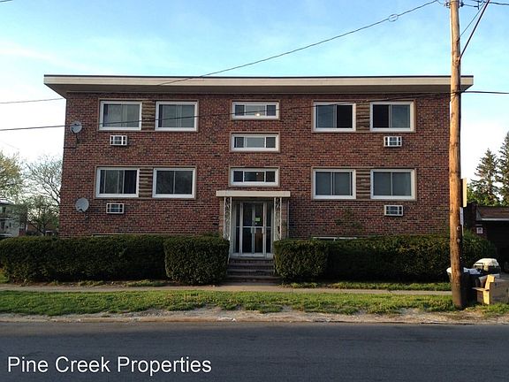 2nd image of 17802 Lake Shore Blvd #11762780