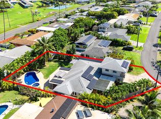 738 Kanaha St, Kailua, HI 96734