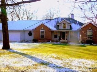 7700 Raven Dr SE, Caledonia, MI 49316