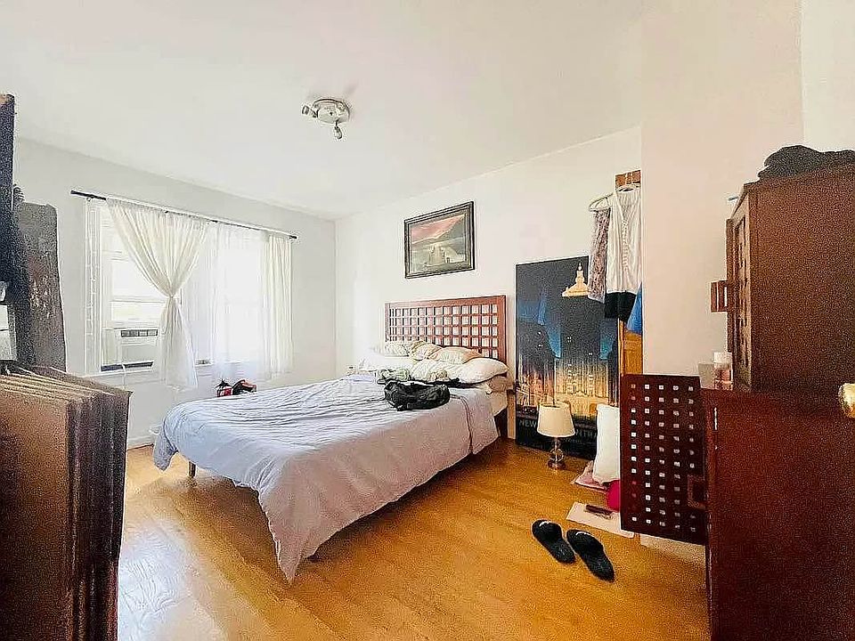 1st image of 23-25 33rd Ave #2