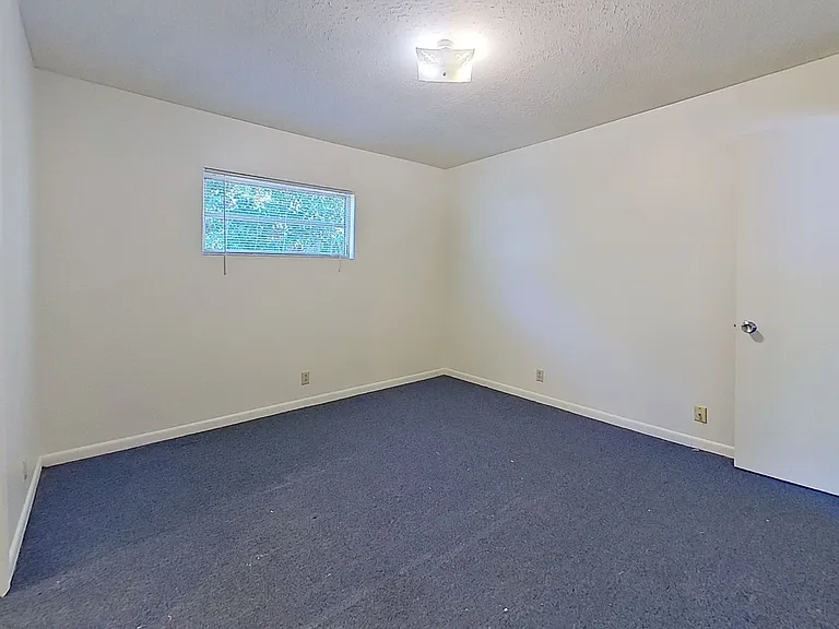 5709 Sue Ln — Photo 6