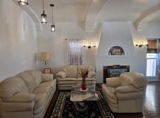 554 Hawthorne St, Glendale, CA 91204