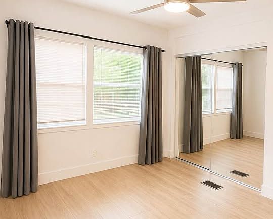 3rd image of 410 S Ocean Breeze St #2