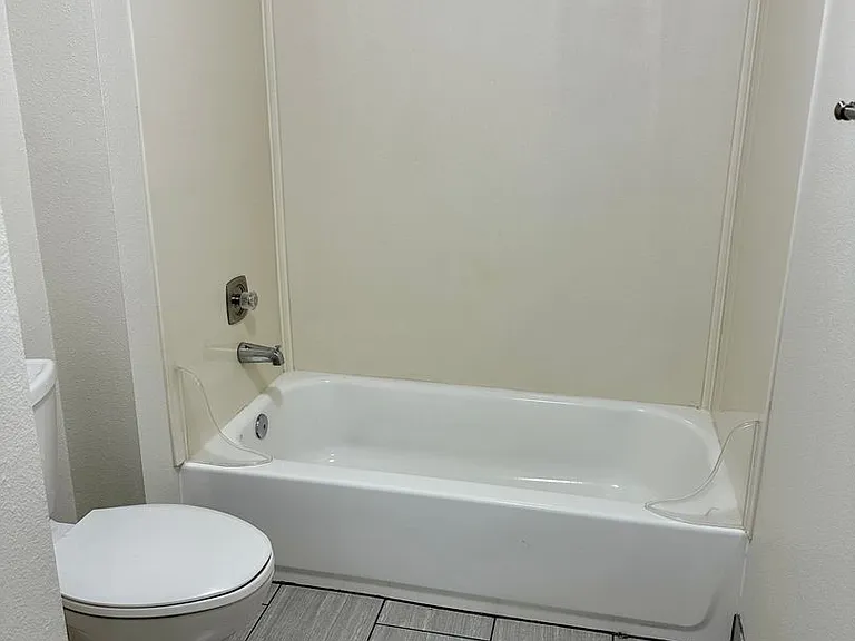 730 Rhododendron St #2745 — Photo 10