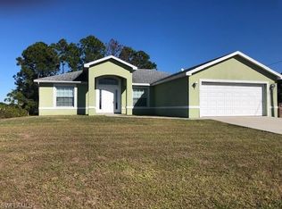 2906 24th St SW, Lehigh Acres, FL 33976