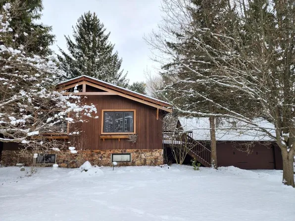 101 Longview Dr, Ithaca, NY 14850