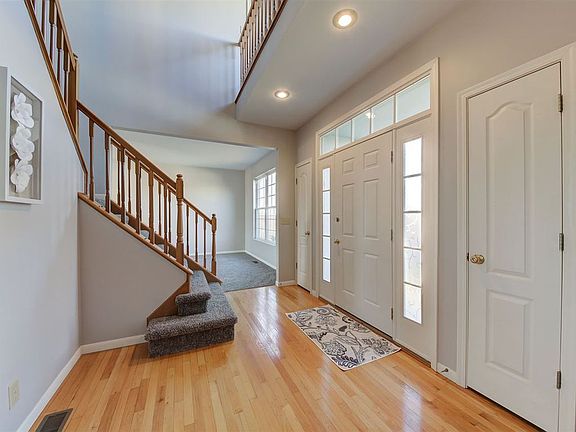 2nd image of 8586 Elmcreek Ct