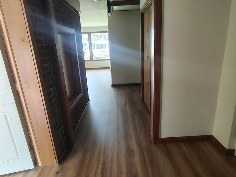 1175 Mount Vernon Rd — Photo 7