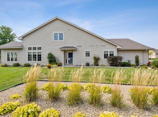 1248 Highridge Ct, Saint Paul, MN 55109