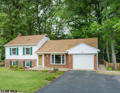 1987 N Oak Ln, State College, PA, 16803
