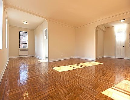 1st image of 4709 Skillman Ave
