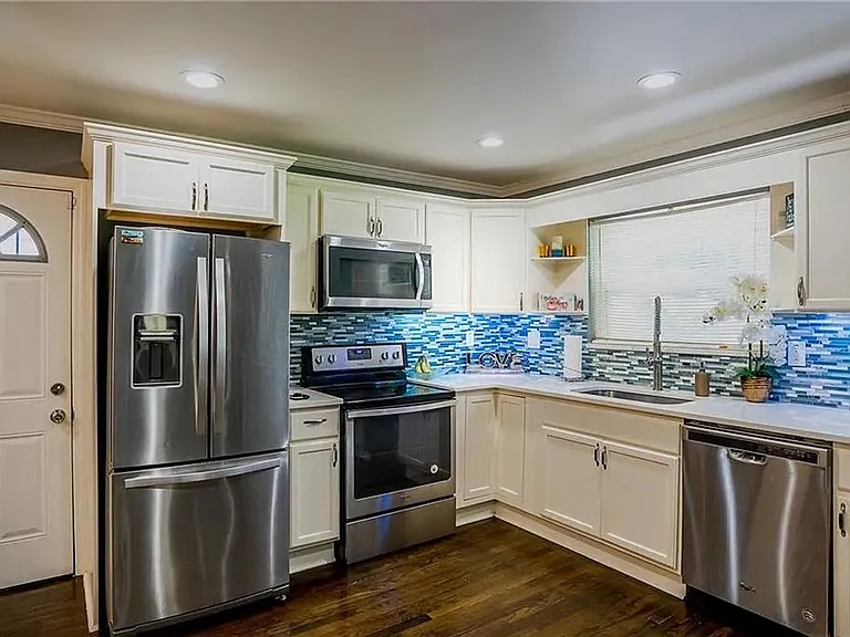 3052 Browns Mill Rd SE — Photo 19