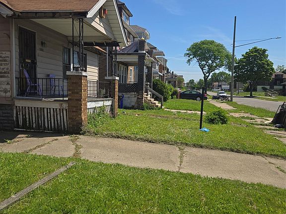 2nd image of 2516 Tyler St