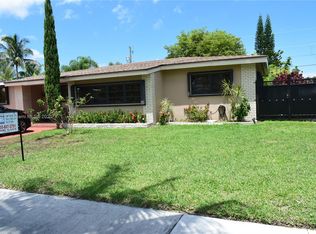 20501 Leeward Ln, Cutler Bay, FL 33189