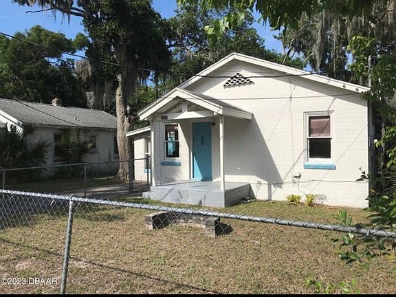 2nd image of 1229 Daytona Ave