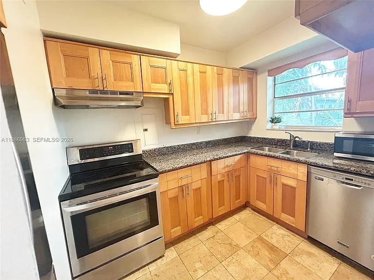 7865 SW 57th Ave #47C — Photo 6