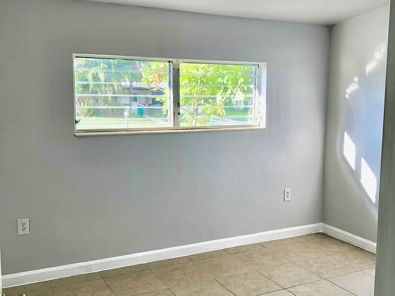 21451 Olean Blvd — Photo 10