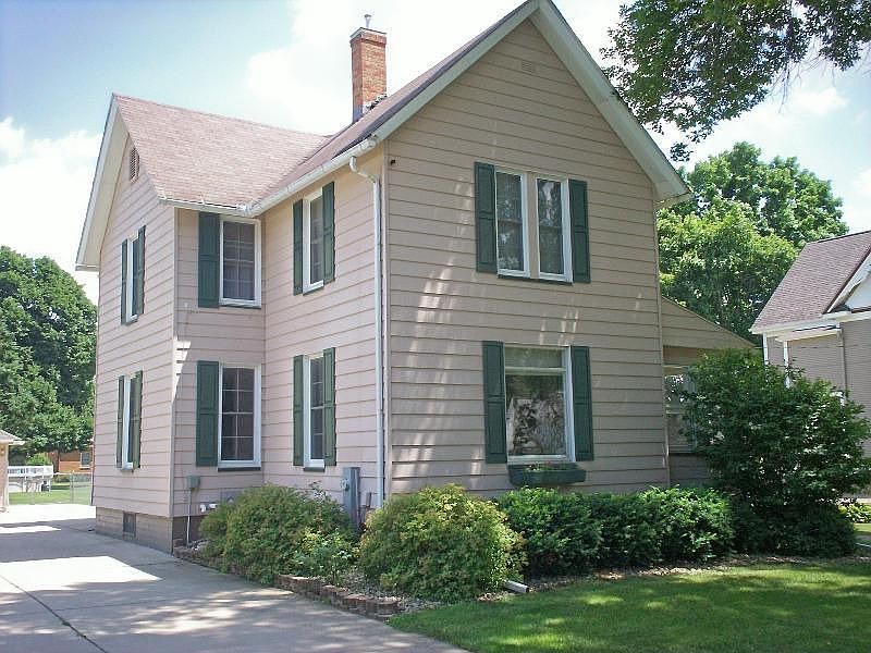1st image of 610 N Aldrich St