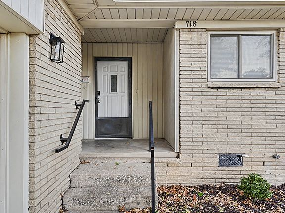 2nd image of 718 W Norman St