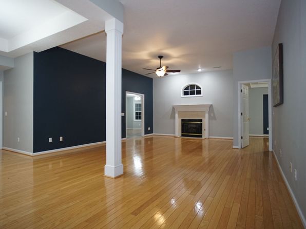 1524 Oriole Dr, Blacksburg, VA 24060