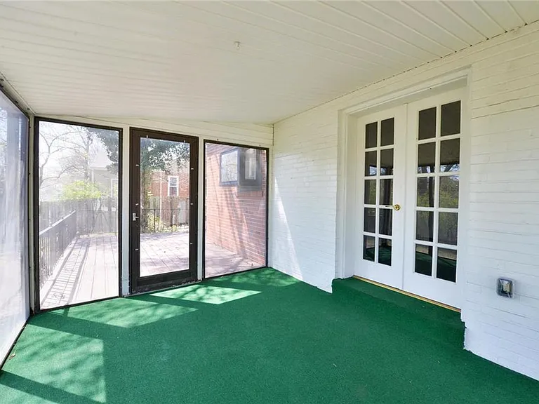 4 Girard Dr — Photo 9
