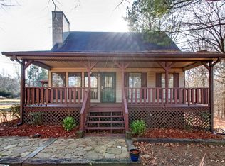 215 W Biggs Rd, Cottontown, TN 37048
