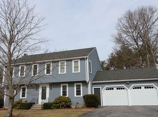 18 Colonial Dr, Mendon, MA 01756