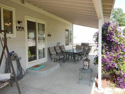 View flowers from your kitchen!