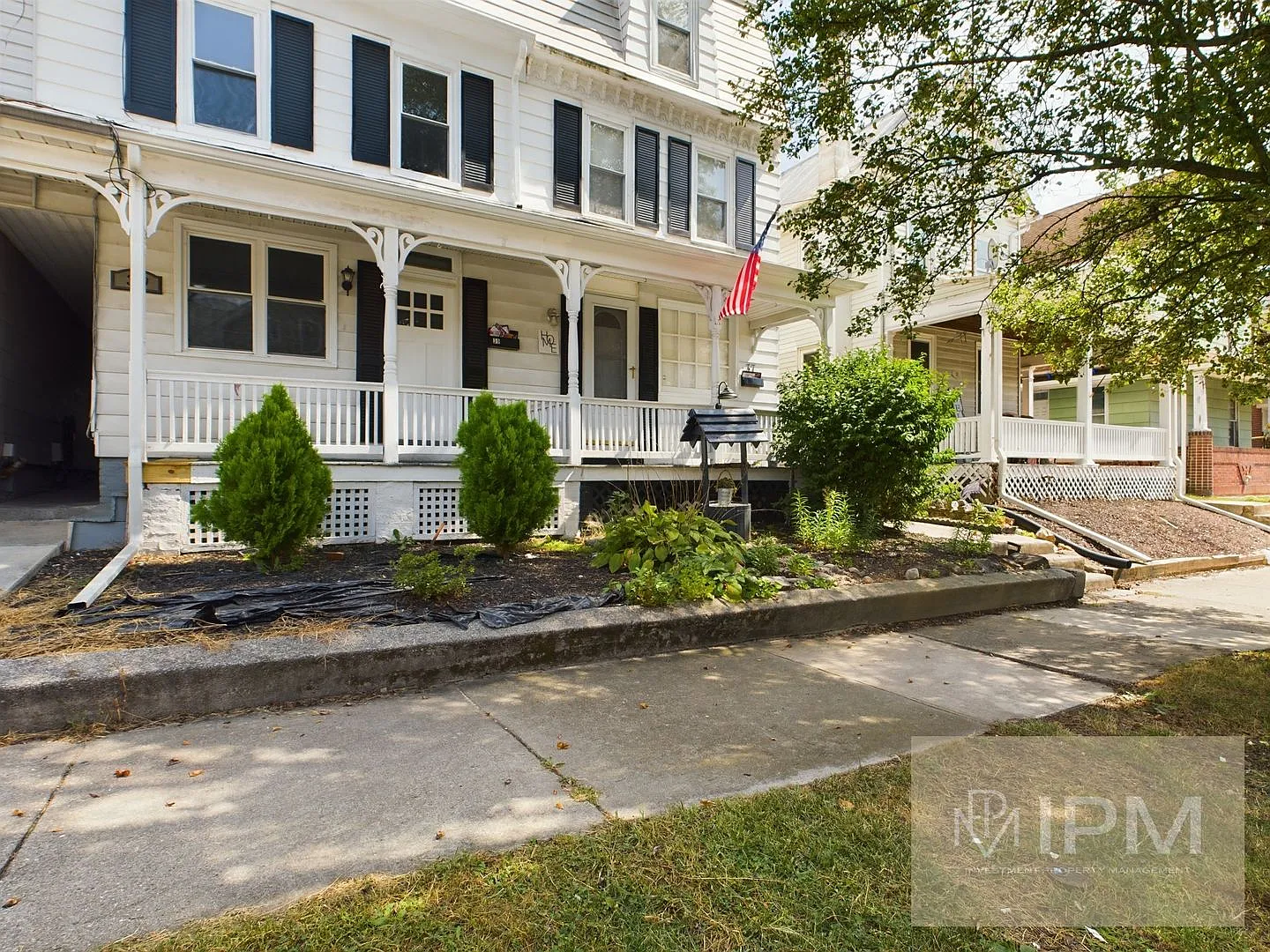 Available soon! 3 bedroom in Spring Grove School District — Photo 2