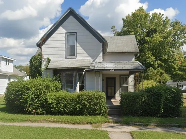 215 N High St, Delphi, IN 46923