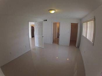 2nd image of 237 SW 13th St APT 408