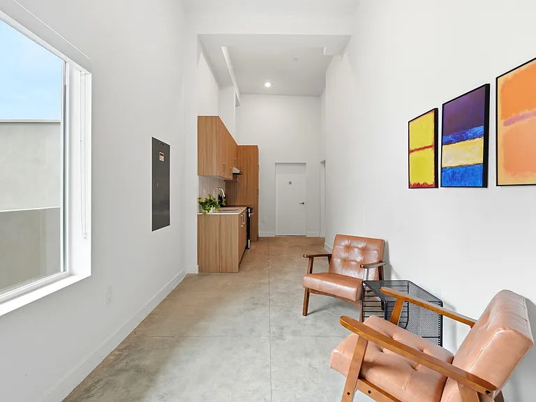 Step Designer Studio Community Living — Photo 151