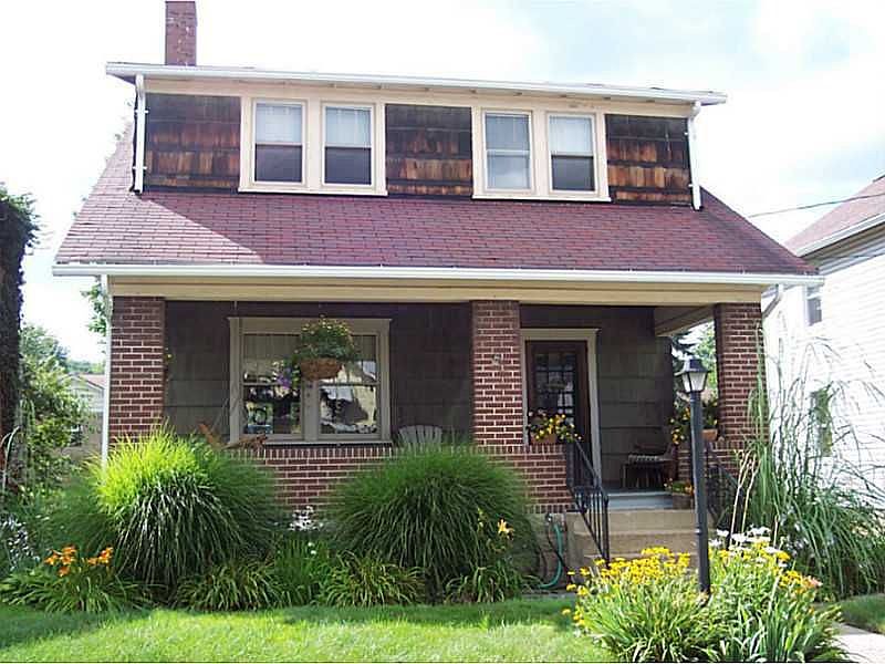 1st image of 217 N 6th St
