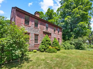 76 Bridge Rd, Haddam, CT 06438